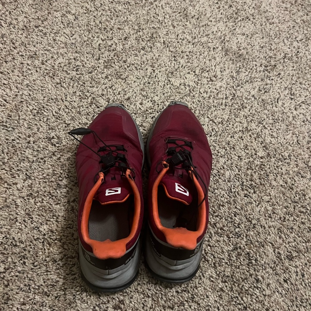 solomon trail runners